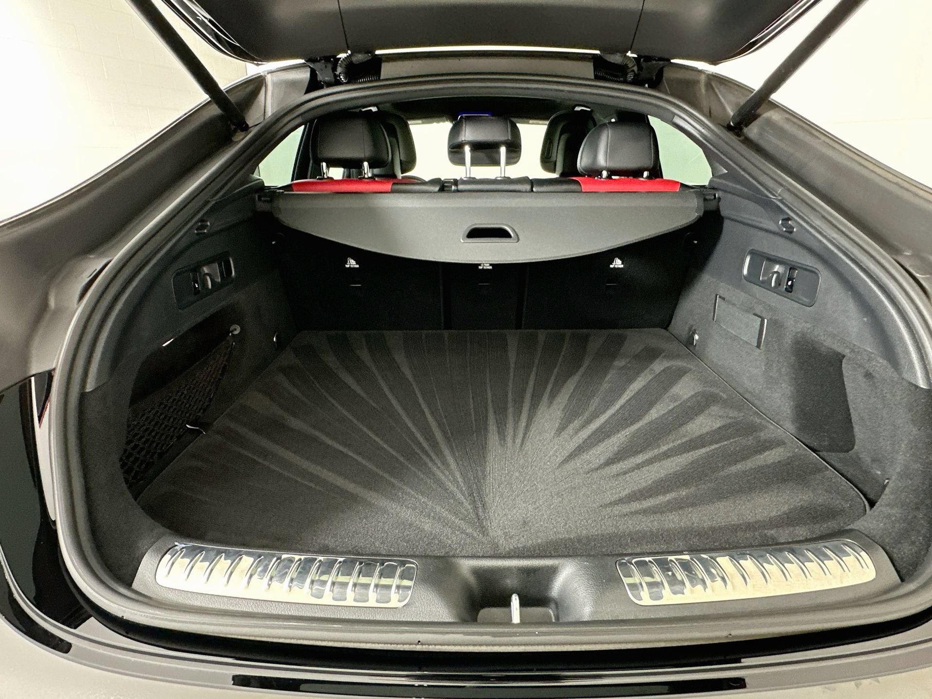 Certified 2025 Mercedes-Benz GLC 300 4MATIC image 29