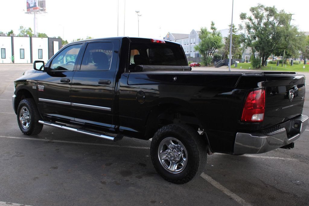 Used 2012 RAM 2500 ST w/ Chrome Accents Group AWD/4WD image 8