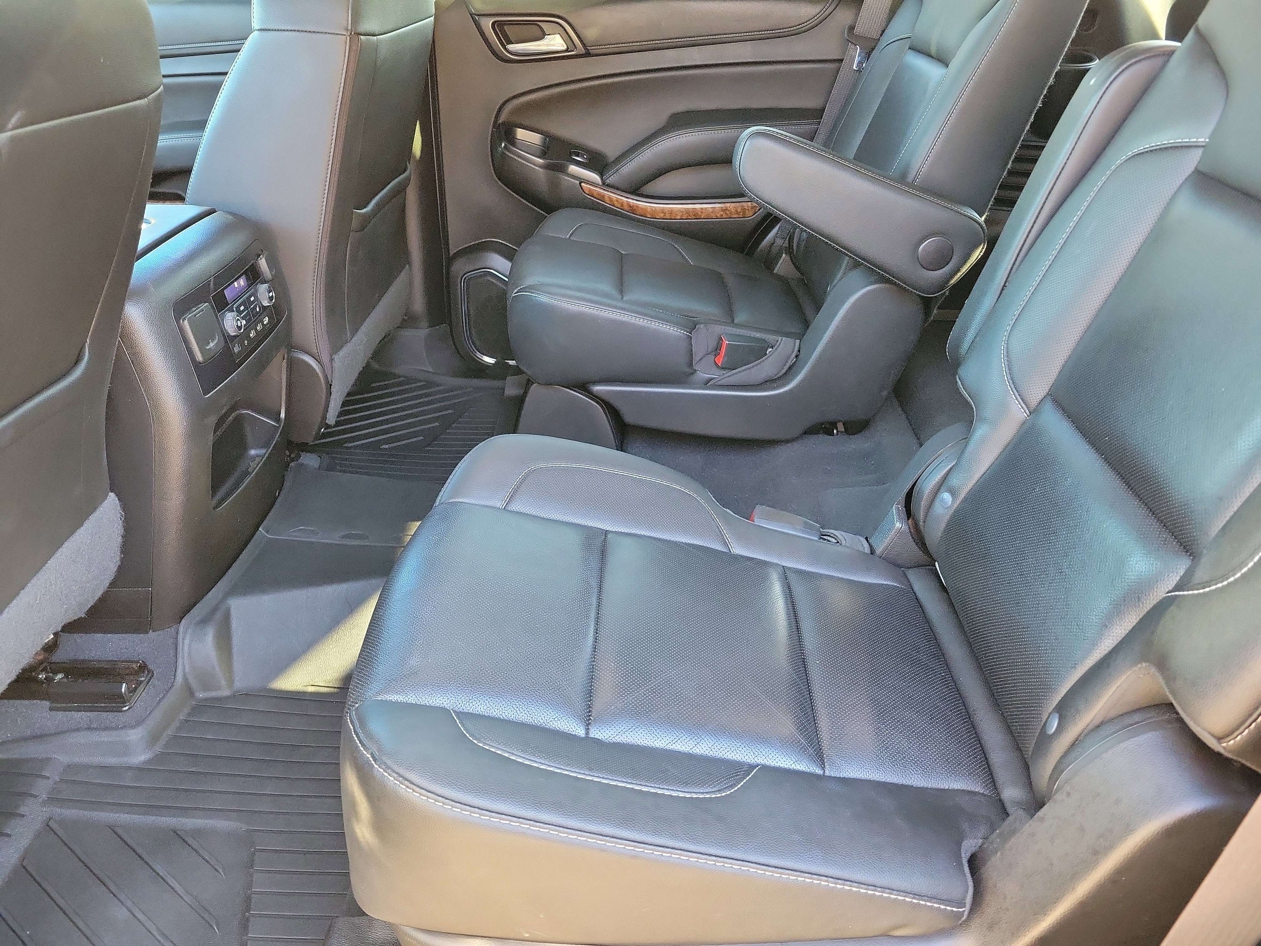 Used 2019 Chevrolet Tahoe Premier image 6