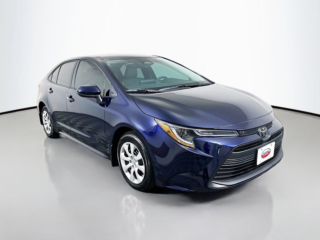 Certified 2026 Toyota Corolla LE FWD image 3