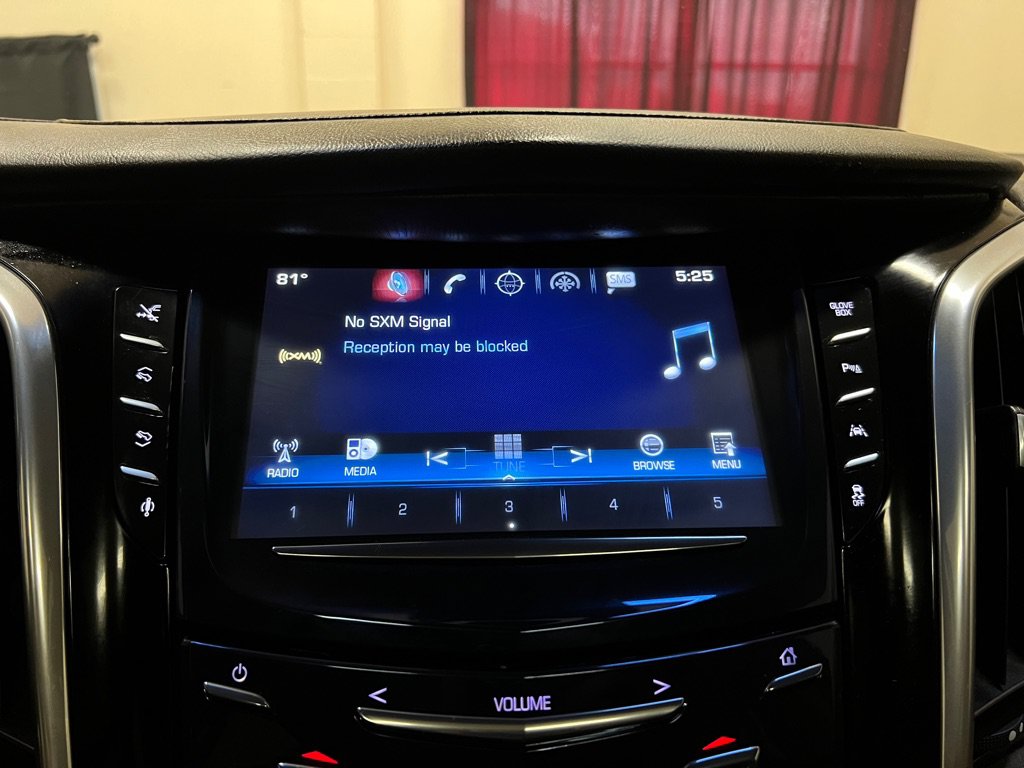 Used 2016 Cadillac Escalade Premium AWD/4WD image 39