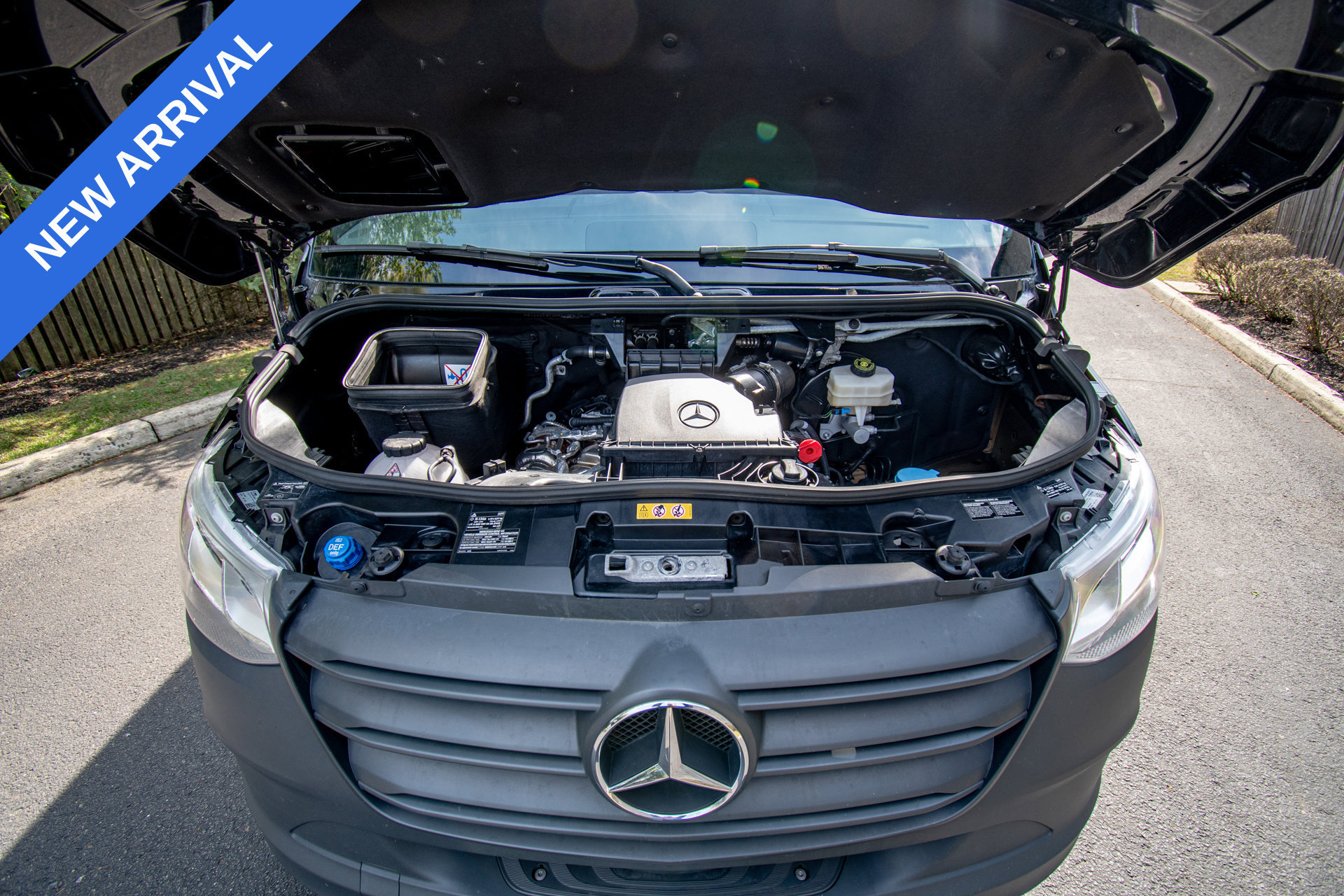 Used 2025 Mercedes-Benz Sprinter 2500 image 23