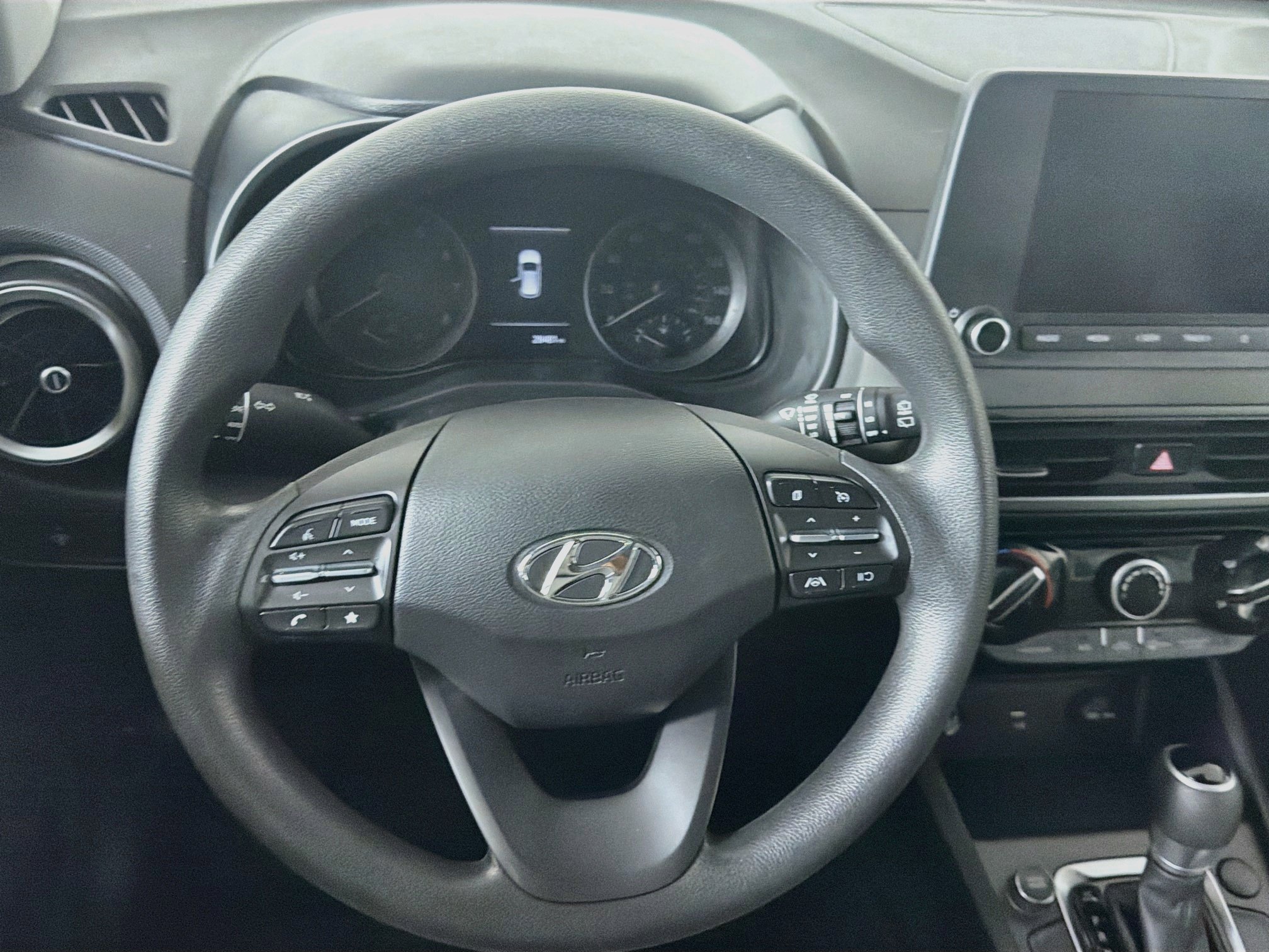 Used 2023 Hyundai Kona SEL FWD image 17