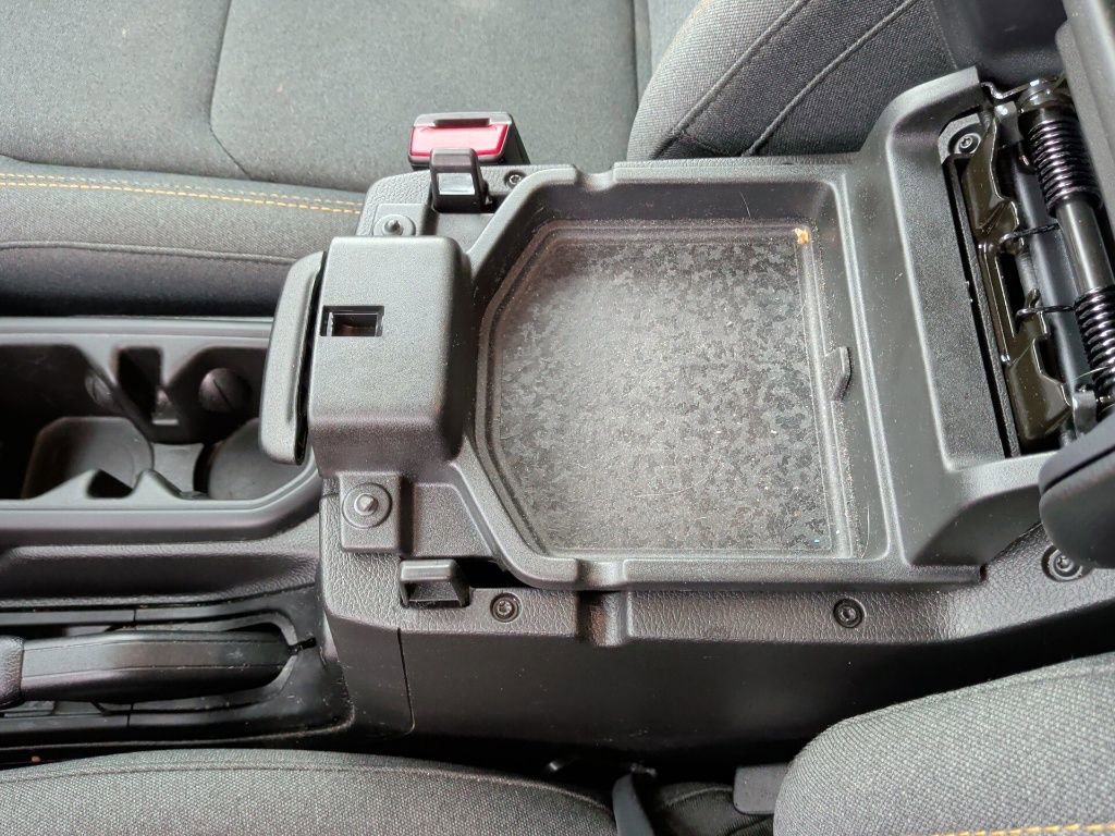 Used 2024 Jeep Gladiator Sport image 40