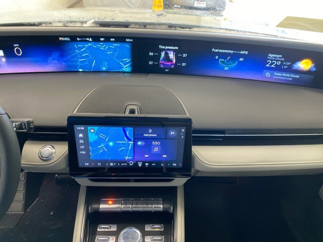New 2026 Lincoln Nautilus Reserve AWD/4WD image 27