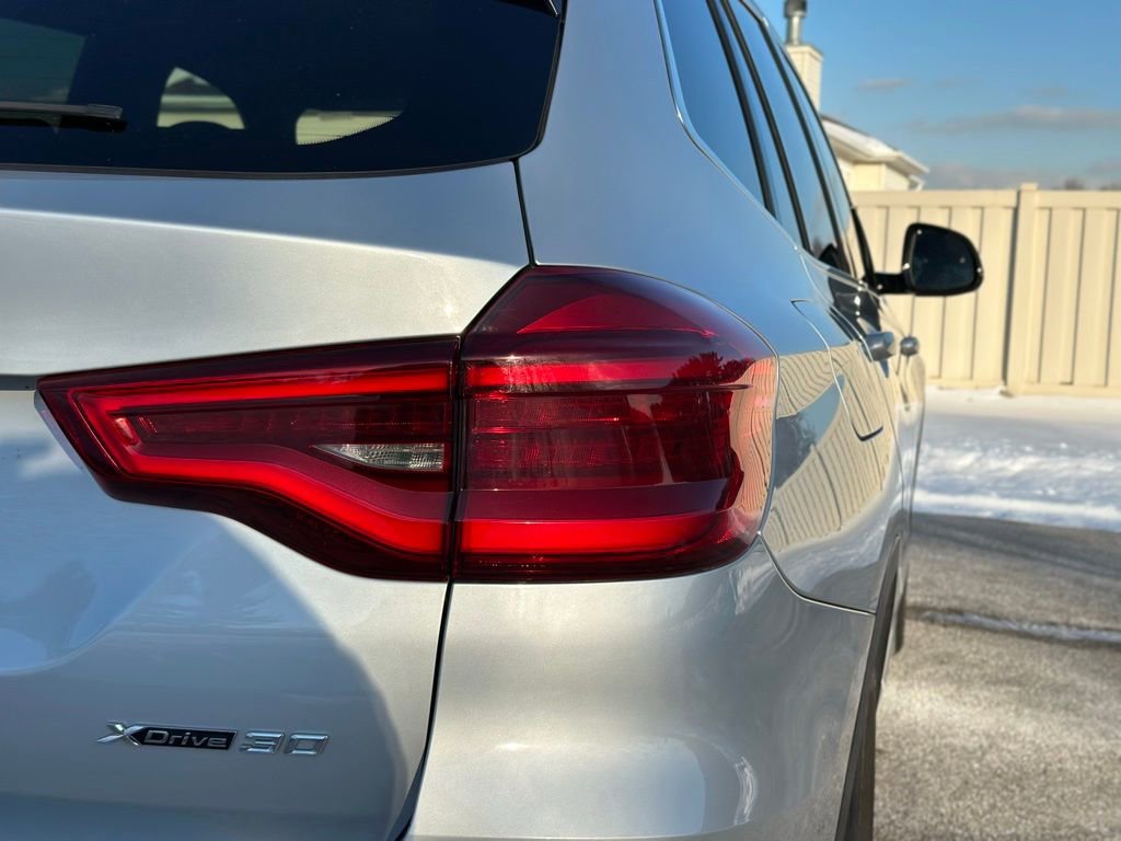 Used 2021 BMW X3 xDrive30i w/ Premium Package image 12