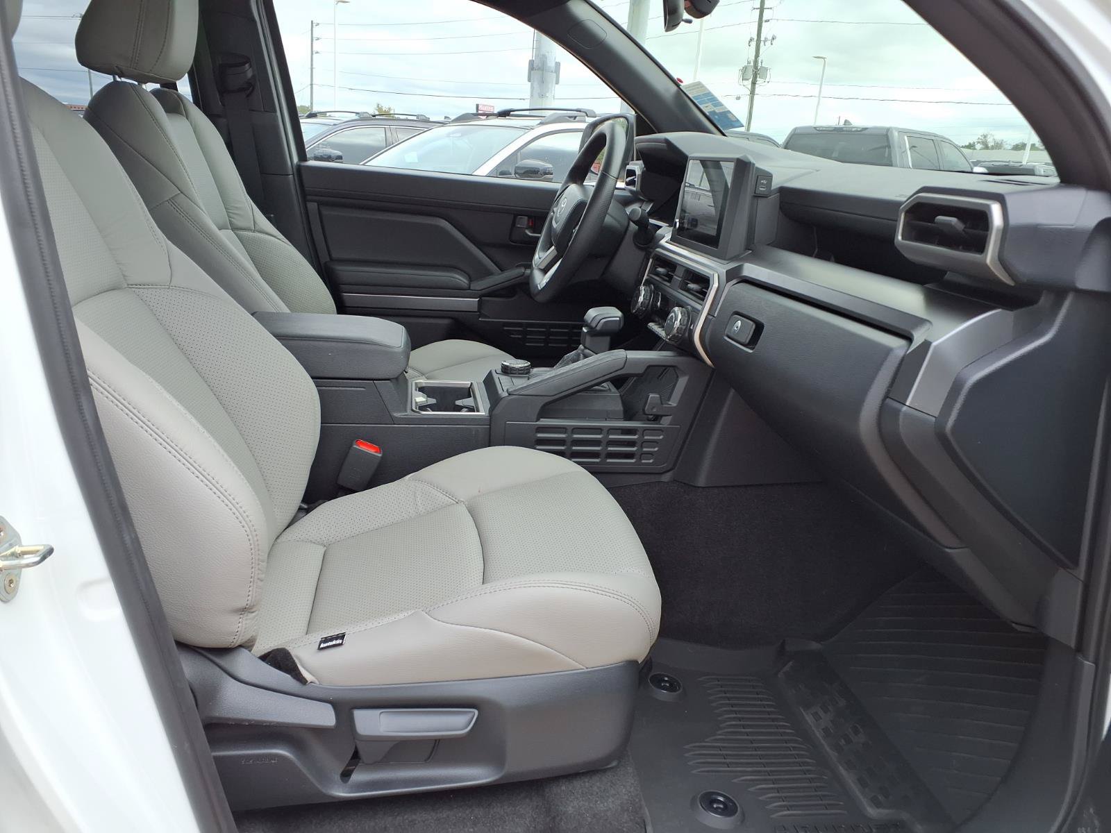 Certified 2025 Toyota 4Runner SR5 RWD image 18