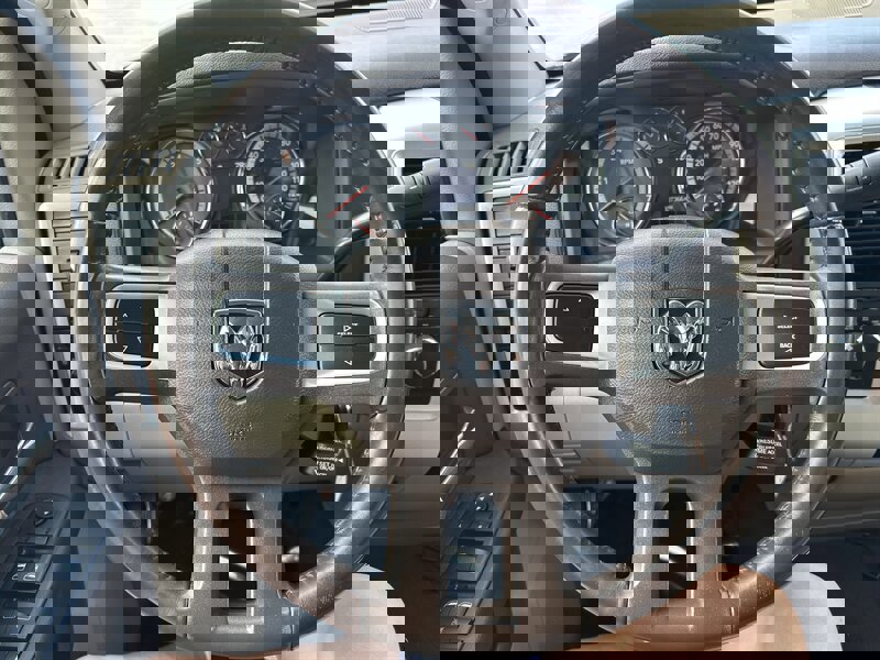 Used 2011 RAM 1500 Big Horn image 20