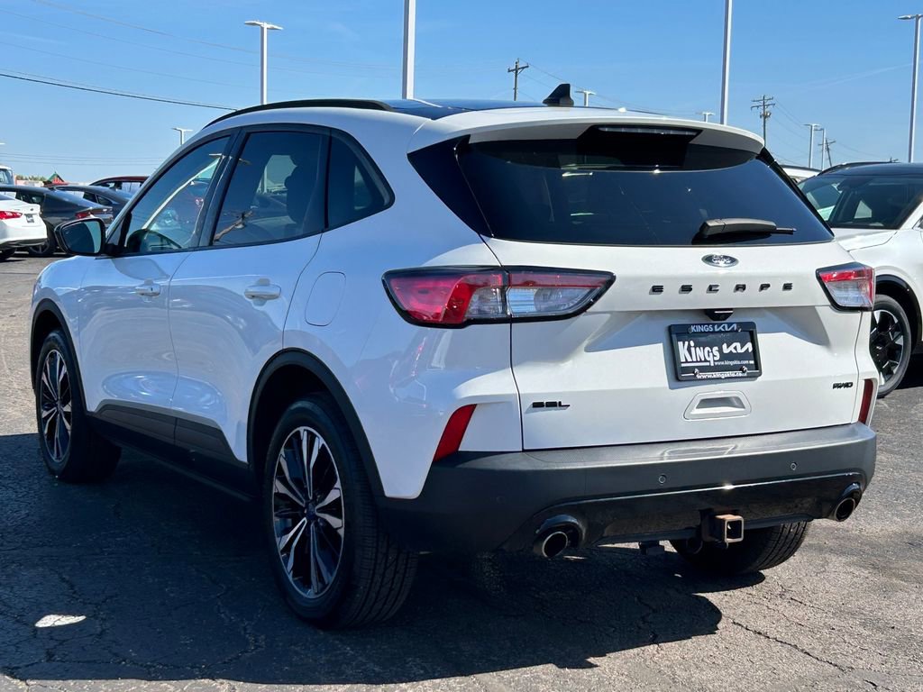 Used 2022 Ford Escape SEL w/ SEL Stealth AWD Package image 5