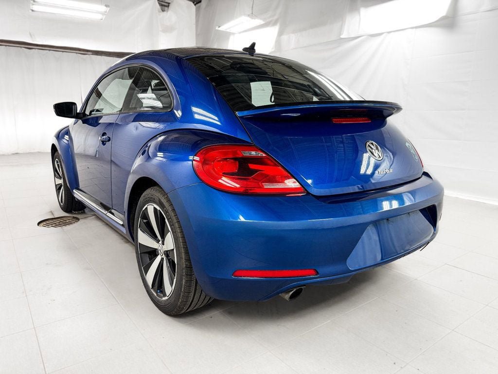 Used 2013 Volkswagen Beetle 2.0T FWD image 4