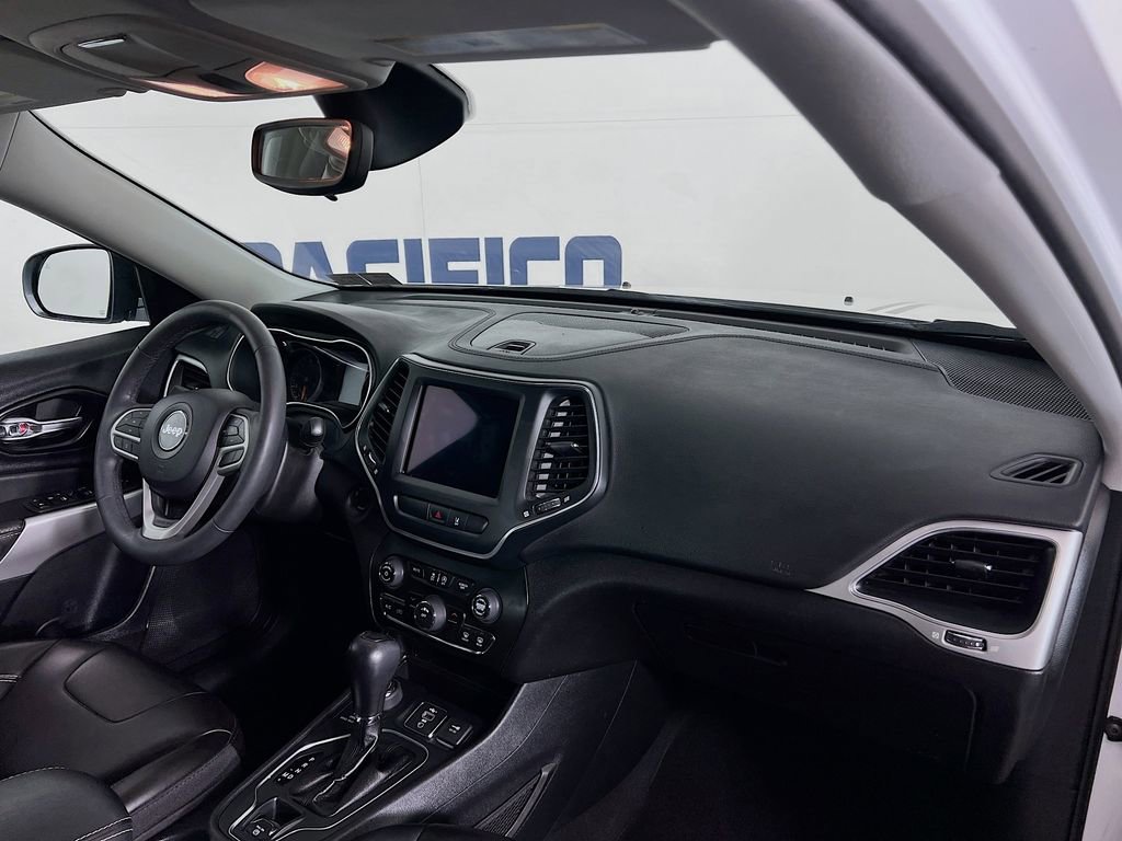 Used 2022 Jeep Cherokee Latitude image 28