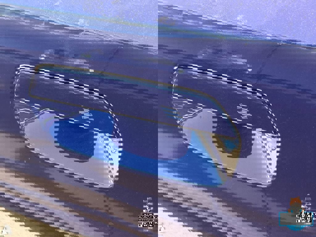 Used 2023 BMW 230i Coupe w/ Premium Package image 9