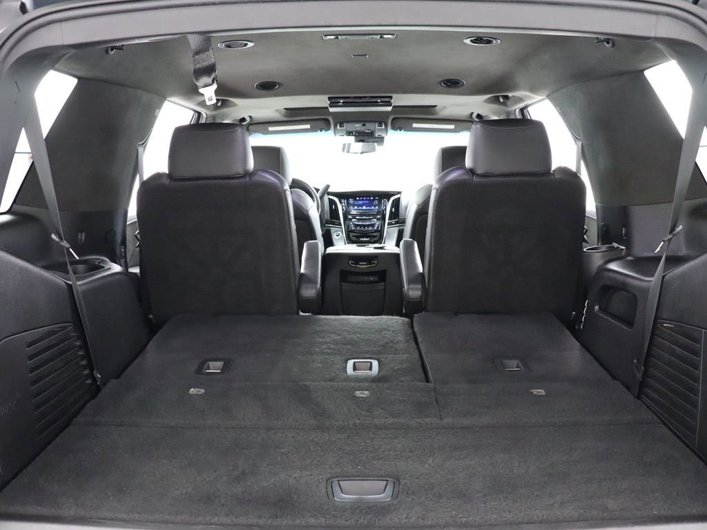 Used 2019 Cadillac Escalade Platinum image 37