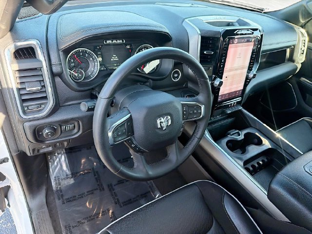 Used 2025 RAM 1500 Laramie AWD/4WD image 10