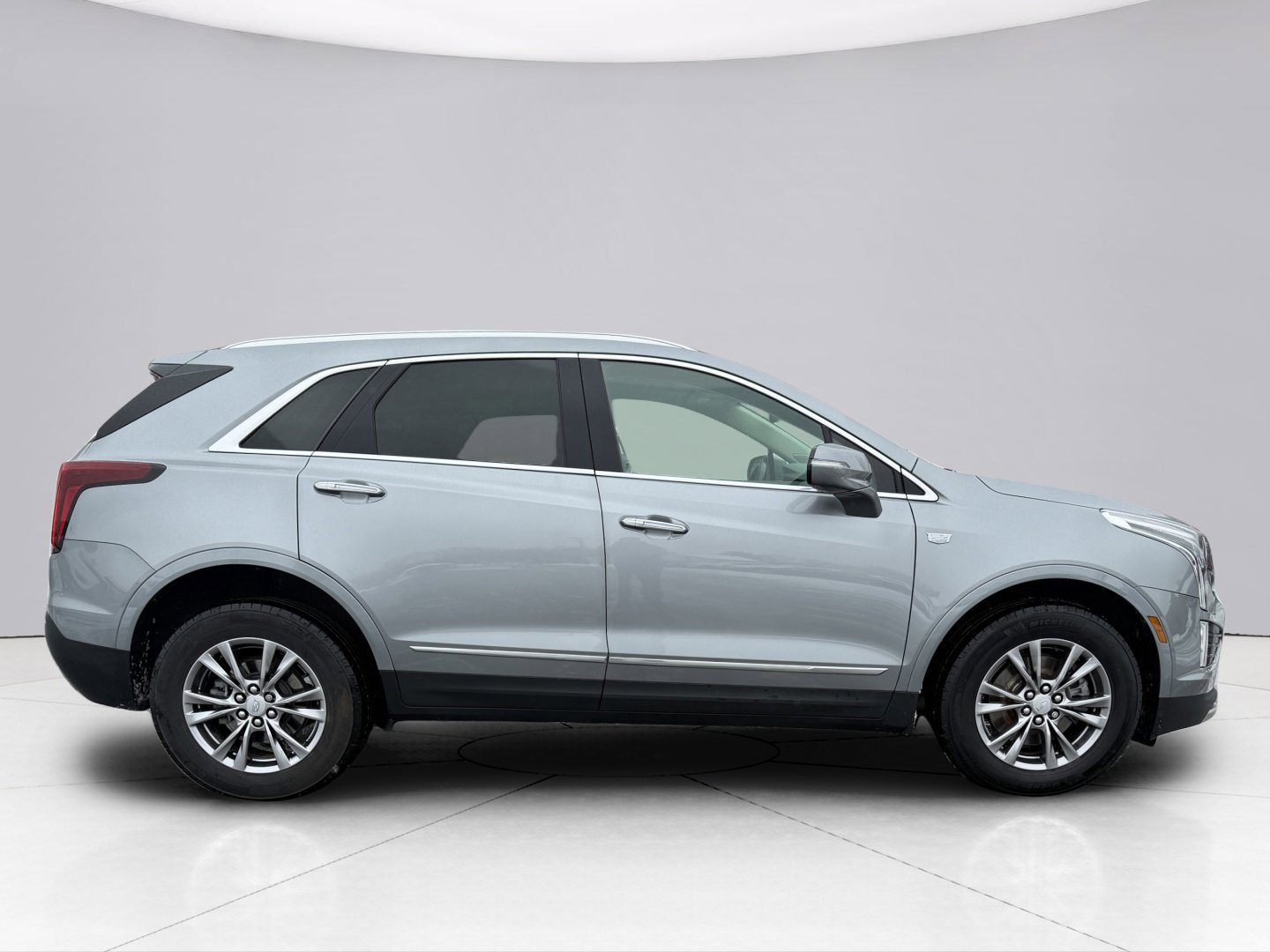 Used 2023 Cadillac XT5 Premium Luxury image 16