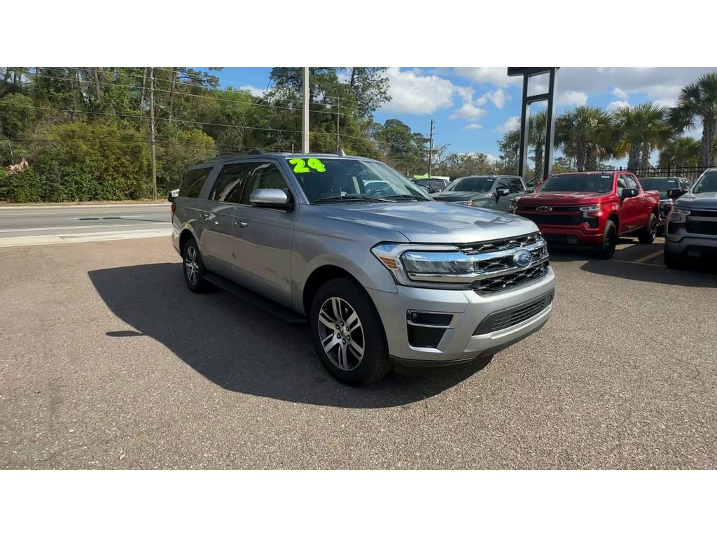 Used 2024 Ford Expedition Max Limited image 8