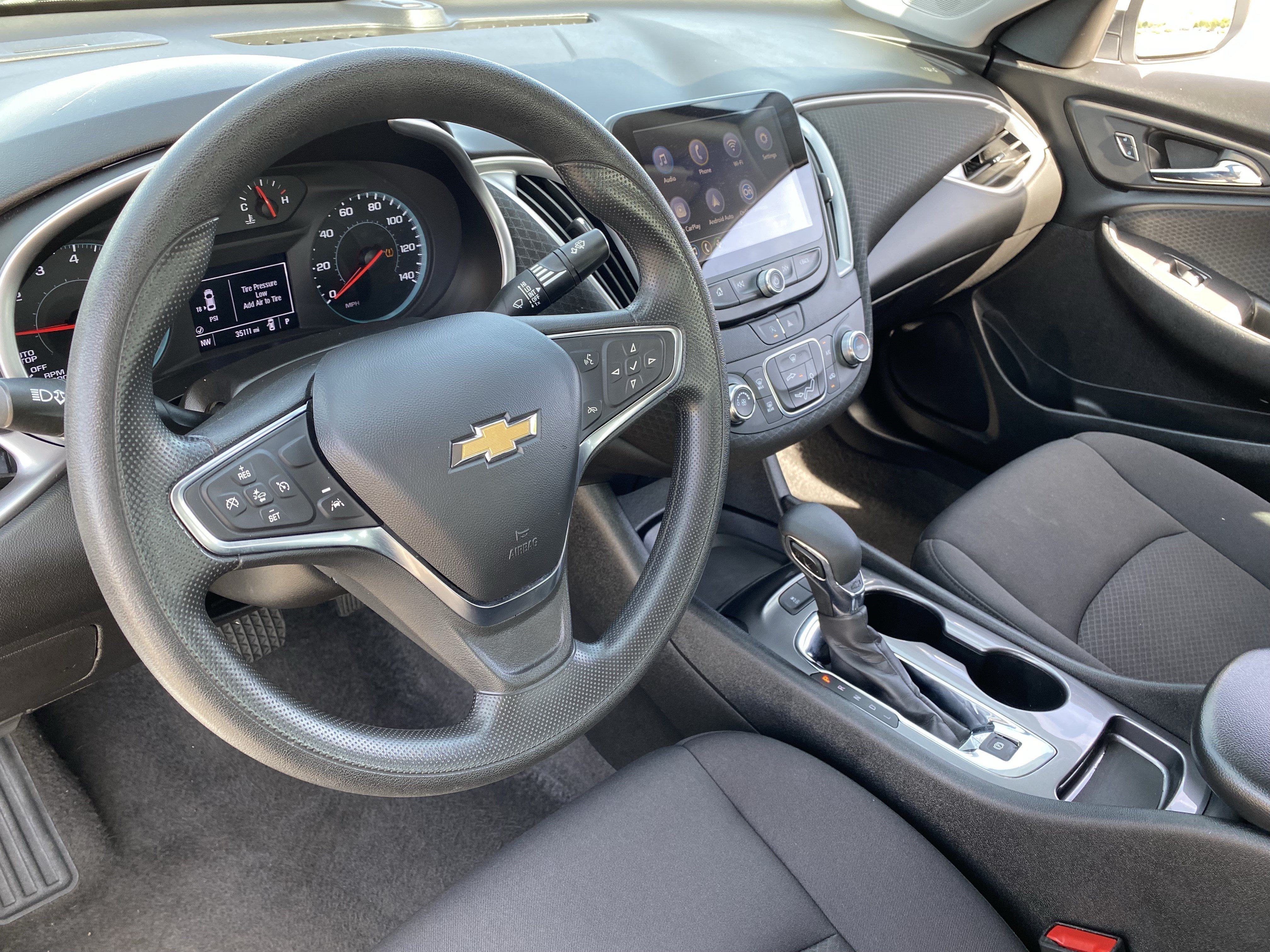 Used 2025 Chevrolet Malibu LS FWD image 18