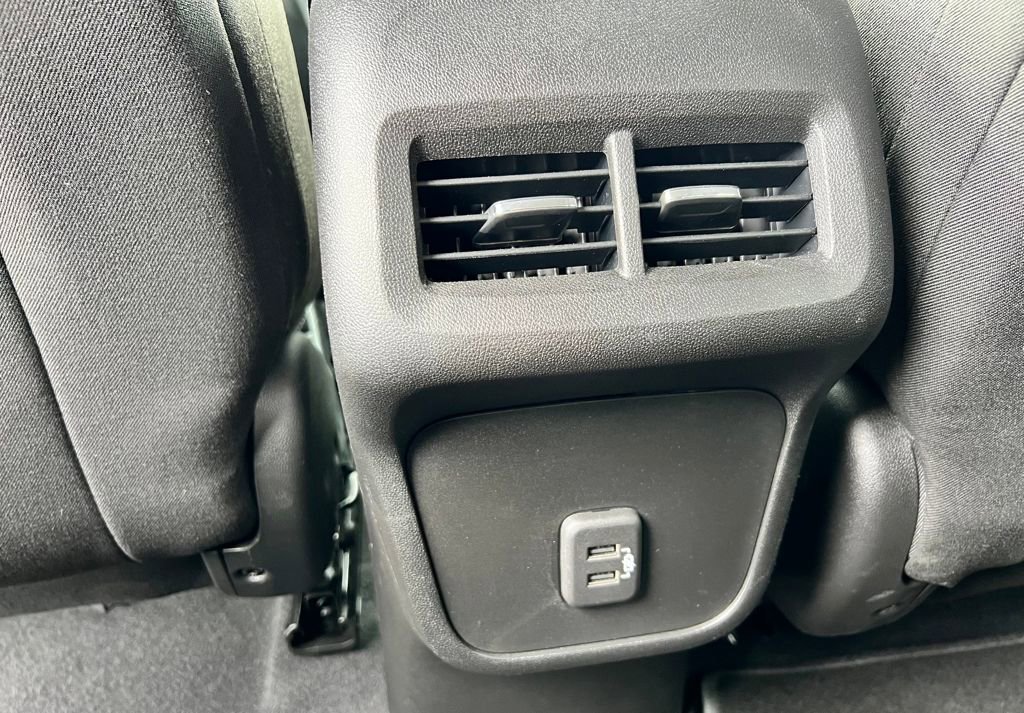 Used 2021 Chevrolet Equinox LS w/ LS Convenience Package image 14