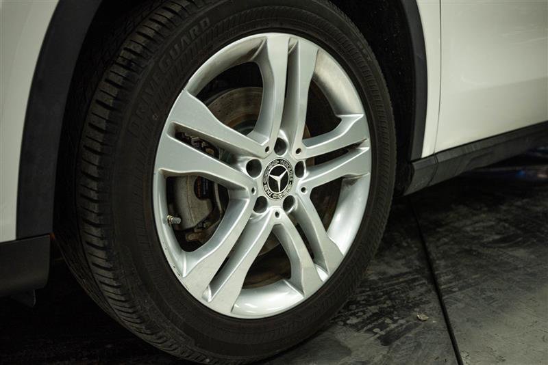 Used 2020 Mercedes-Benz GLA 250 4MATIC image 3