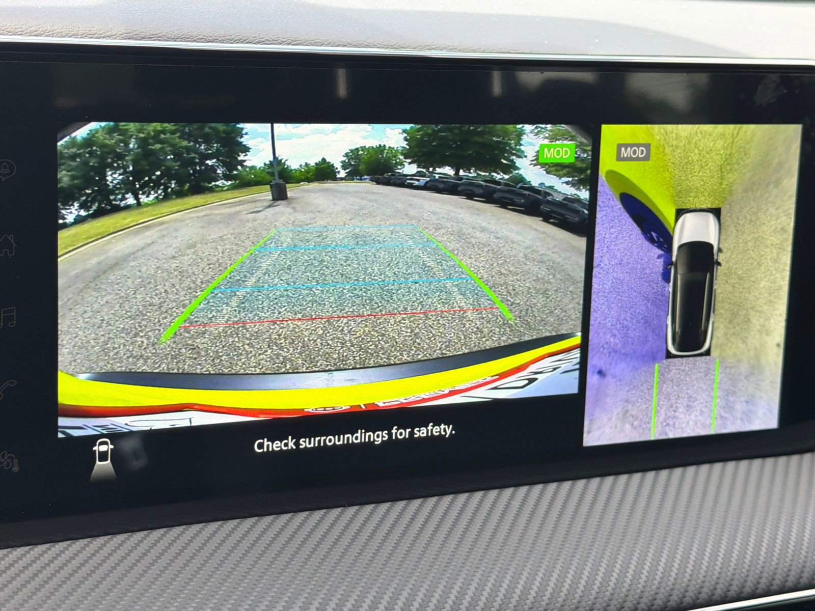 Used 2025 Nissan Kicks SR FWD image 29
