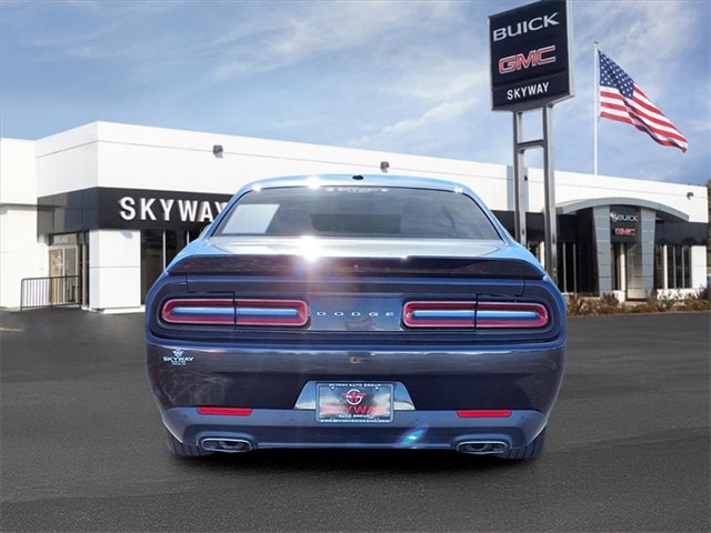 Used 2022 Dodge Challenger GT image 6