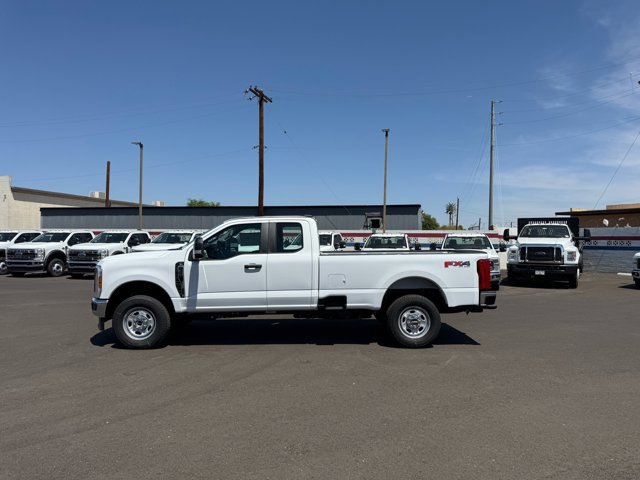 New 2026 Ford F350 XL w/ FX4 Off-Road Package AWD/4WD image 4