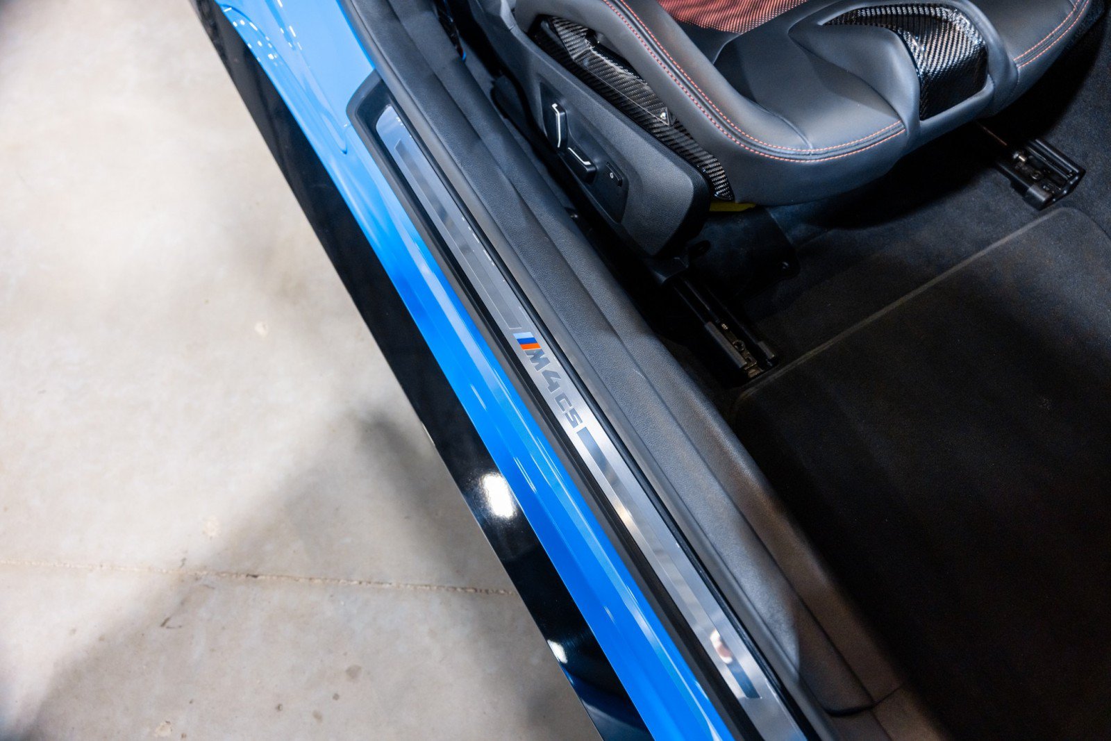 Used 2025 BMW M4 CS AWD/4WD image 35