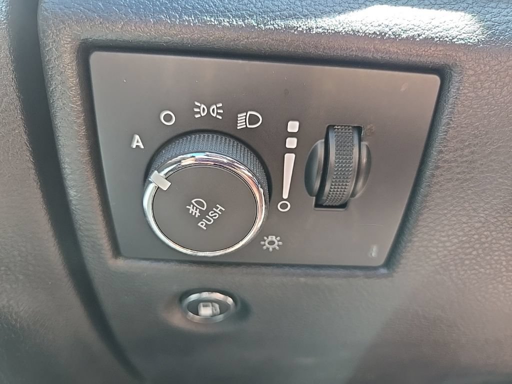 Used 2018 Jeep Grand Cherokee Limited AWD/4WD image 45