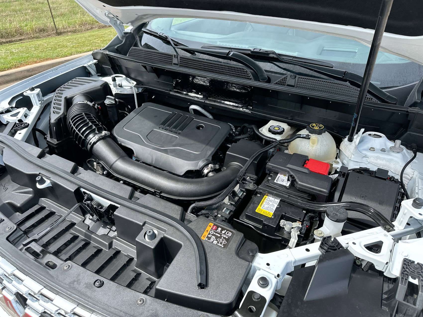 Used 2023 GMC Acadia Denali FWD image 27