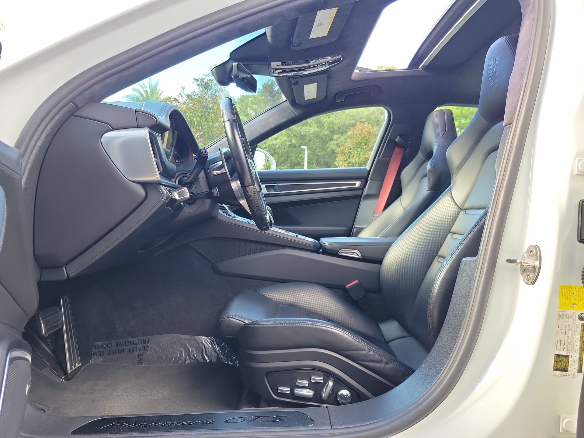 Used 2019 Porsche Panamera GTS AWD/4WD image 24