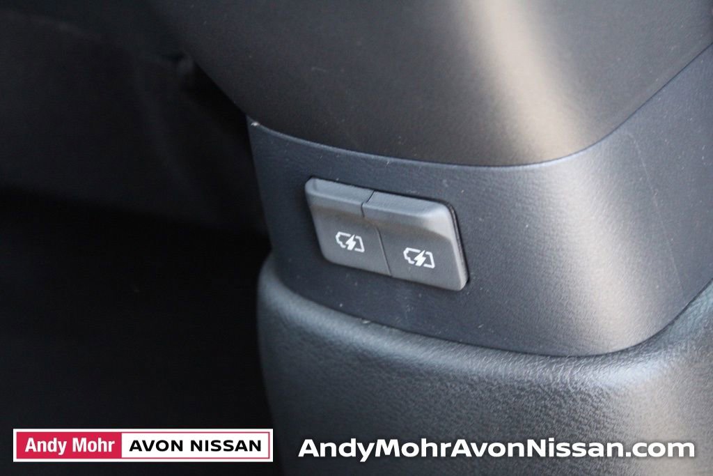 New 2025 Nissan Kicks Play S image 14