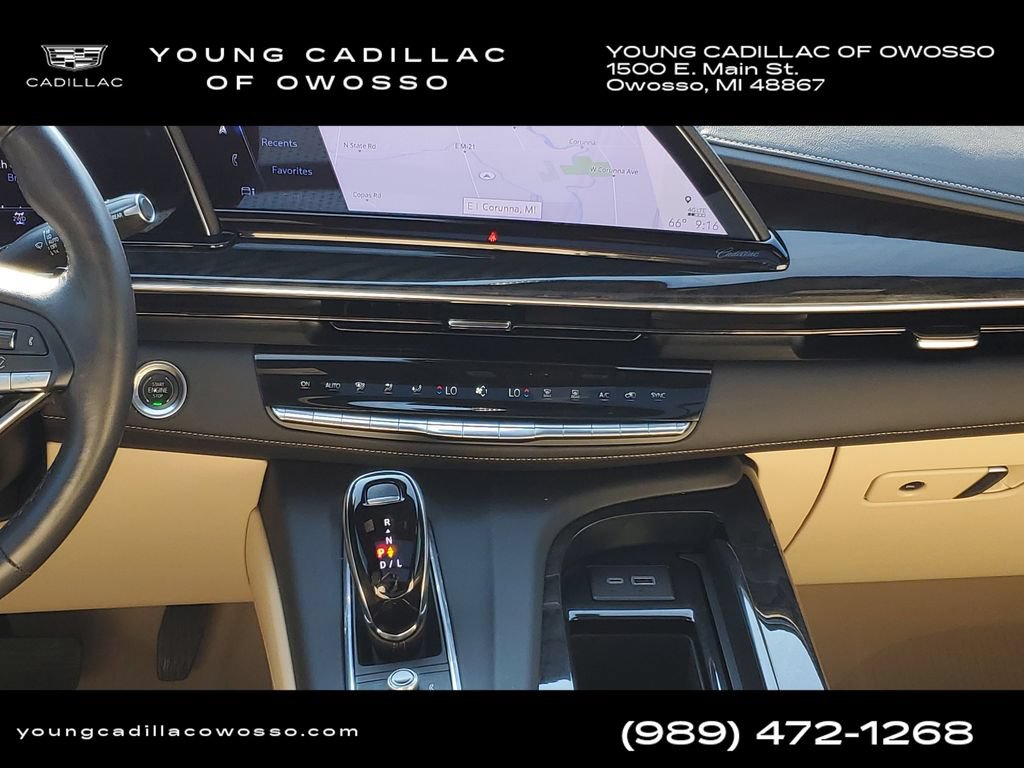 Certified 2024 Cadillac Escalade Premium Luxury w/ Performance Package AWD/4WD image 29