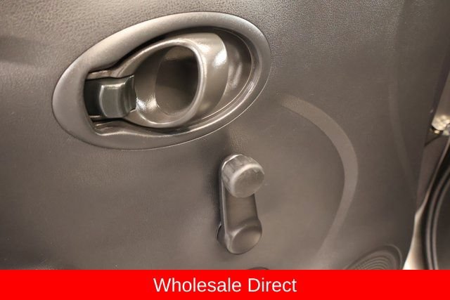 Used 2015 Nissan Versa S Plus FWD image 10