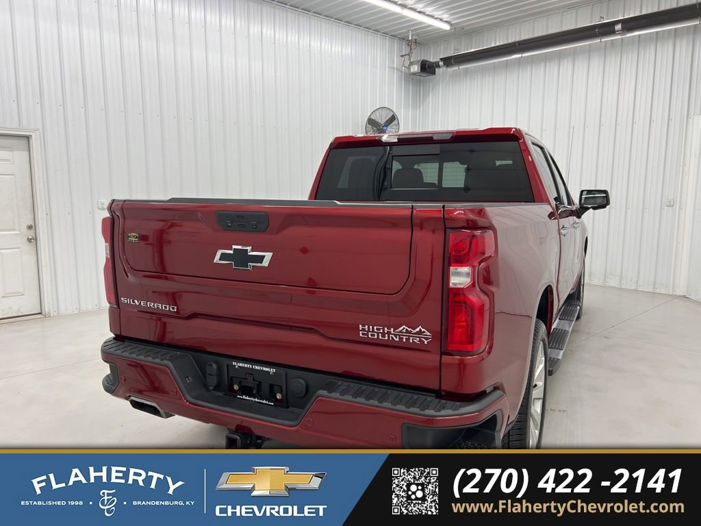 Used 2021 Chevrolet Silverado 1500 High Country image 3