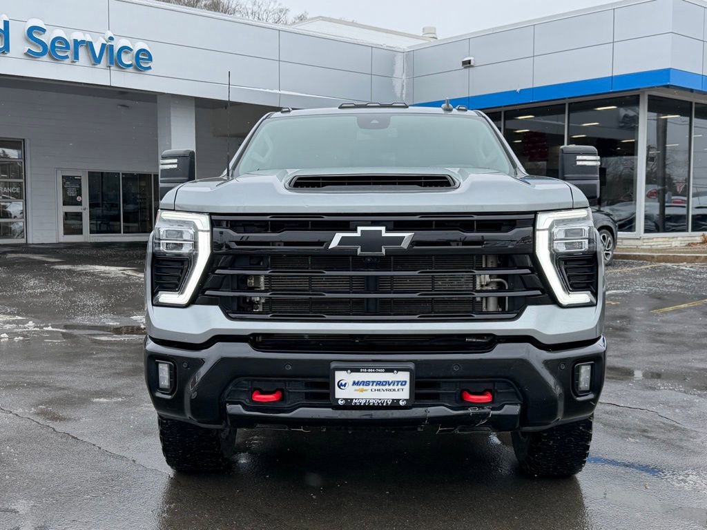 Used 2025 Chevrolet Silverado 2500 LT w/ Trail Boss Package image 3