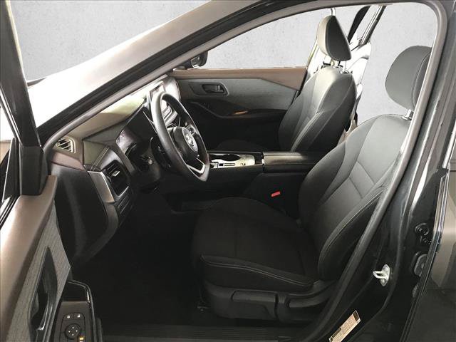Used 2023 Nissan Rogue S FWD image 10