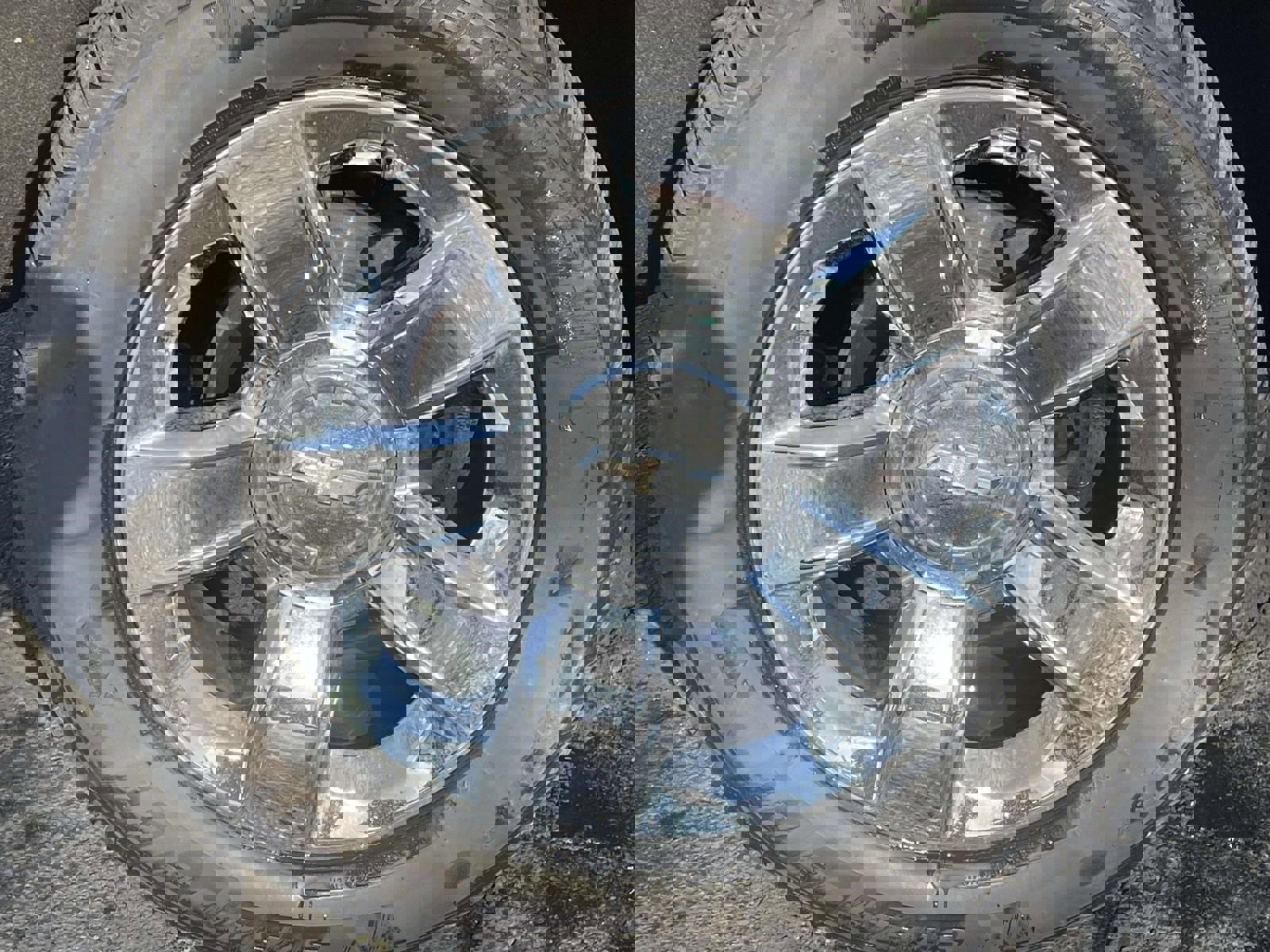 Used 2018 Chevrolet Silverado 1500 LTZ Z71 w/ LTZ Plus Package image 9