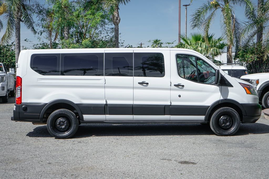 Used 2019 Ford Transit 350 XLT image 11