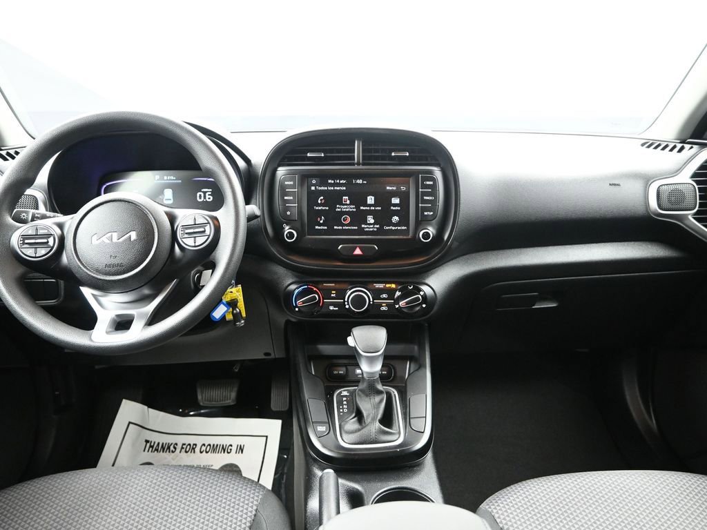 Certified 2025 Kia Soul LX w/ LX Technology Package image 28