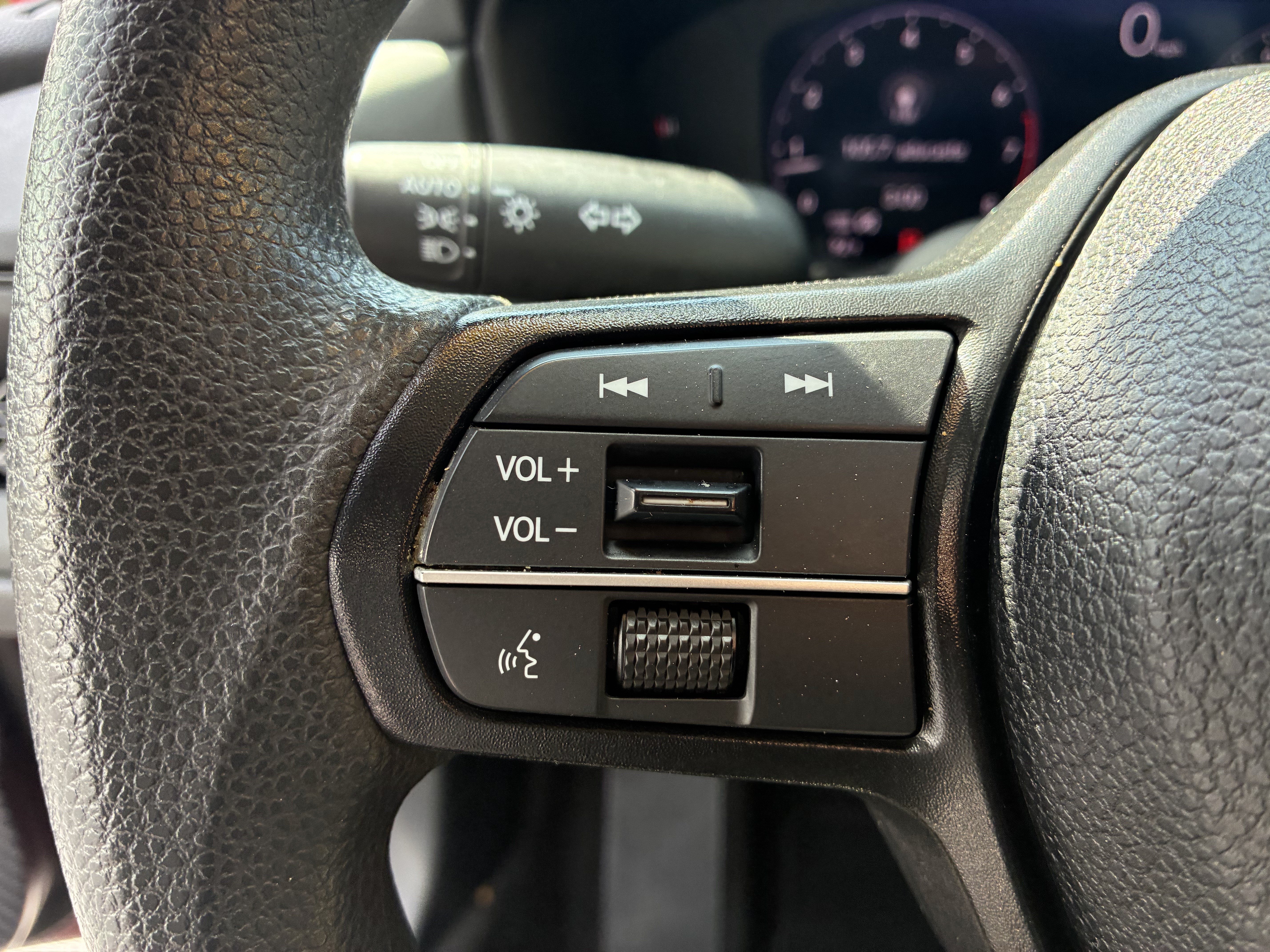 Used 2024 Honda Accord EX image 27