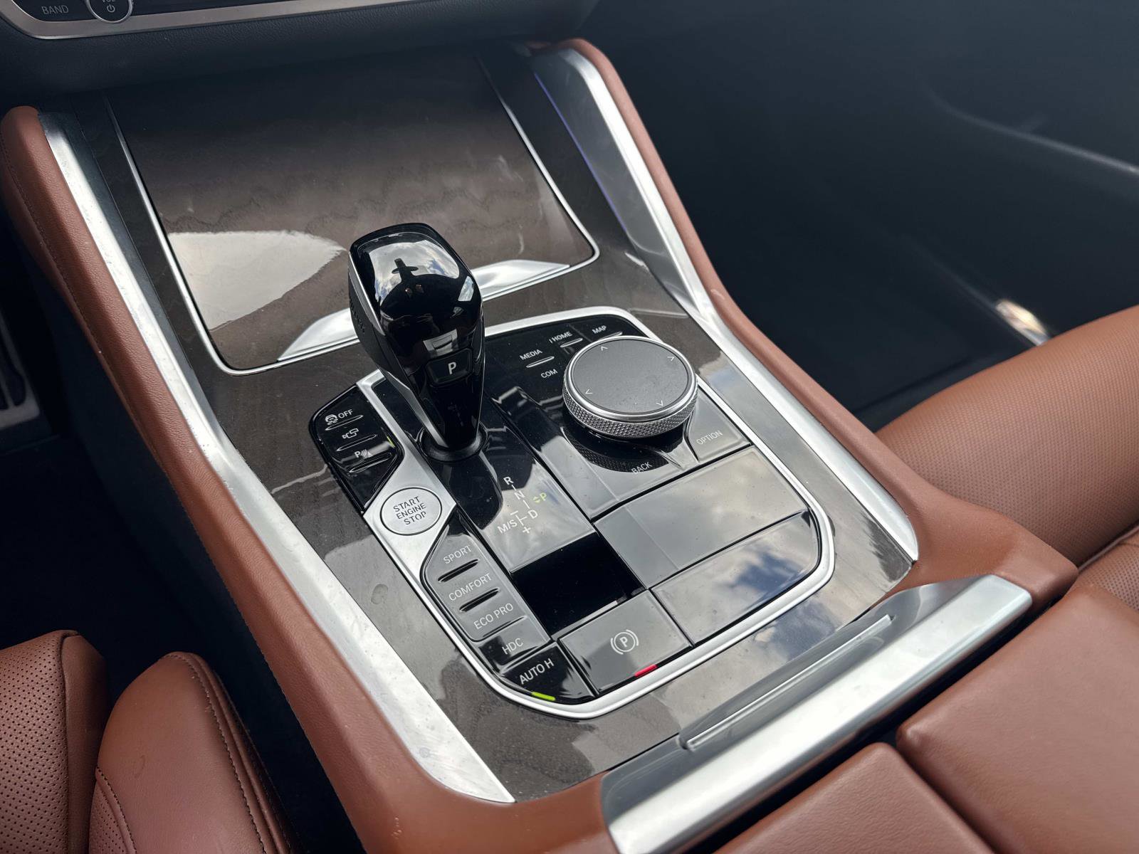 Used 2023 BMW X6 xDrive40i w/ M Sport Package image 25