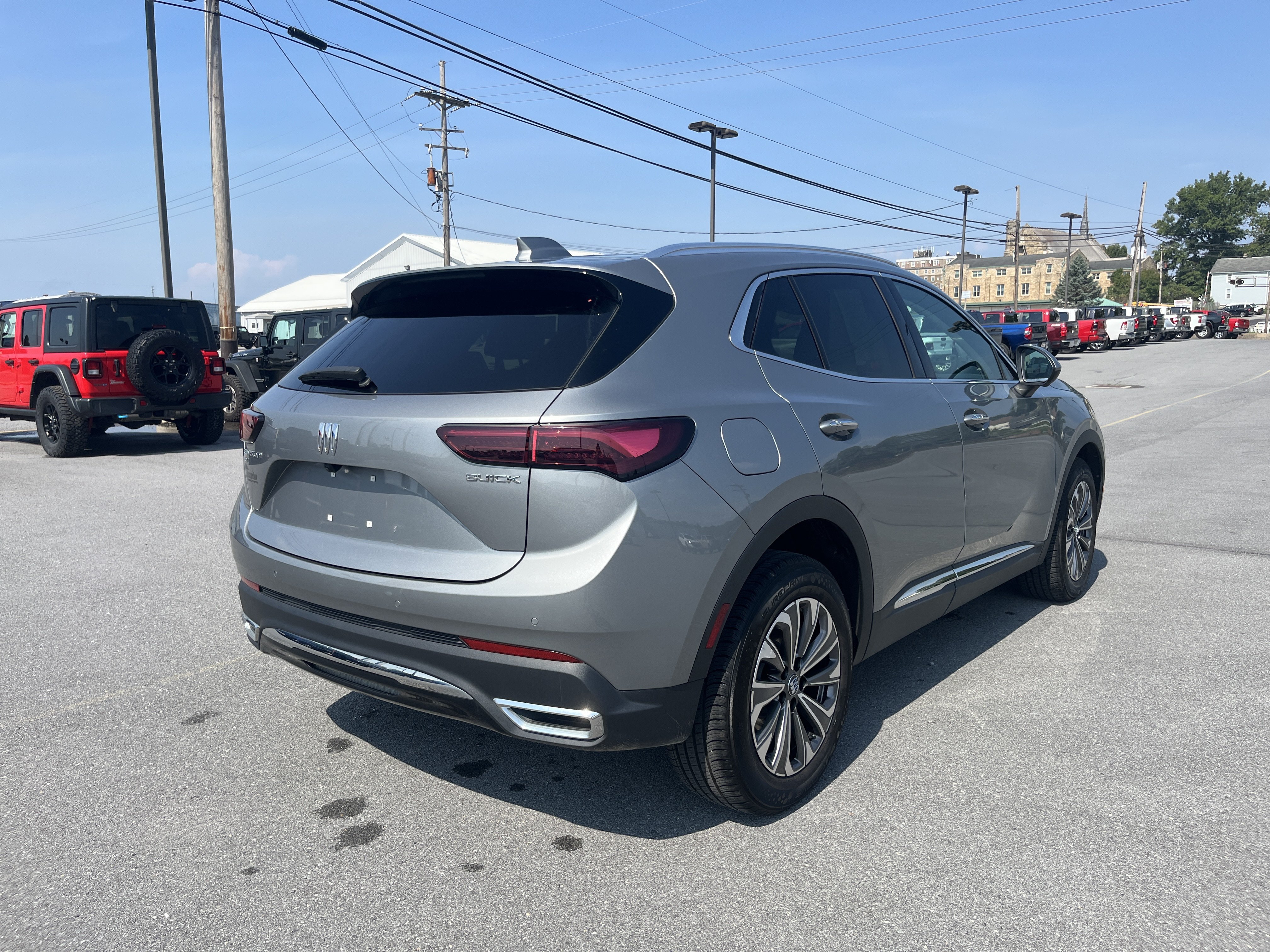 Used 2024 Buick Envision Preferred AWD/4WD video 3