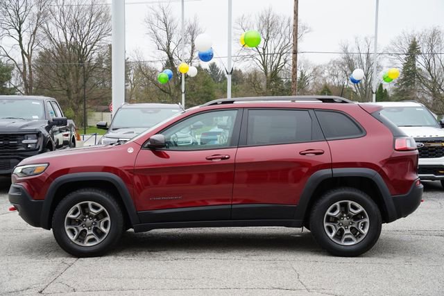 Used 2019 Jeep Cherokee Trailhawk w/ Cold Weather Group image 4