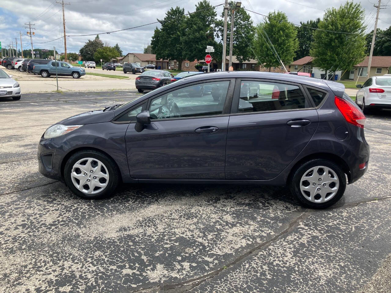 Used 2012 Ford Fiesta SE image 6