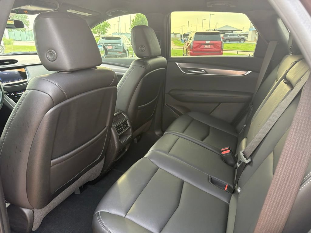 Certified 2023 Cadillac XT5 Luxury FWD image 7
