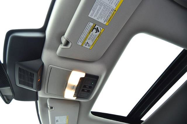 New 2025 Nissan Pathfinder SV image 22