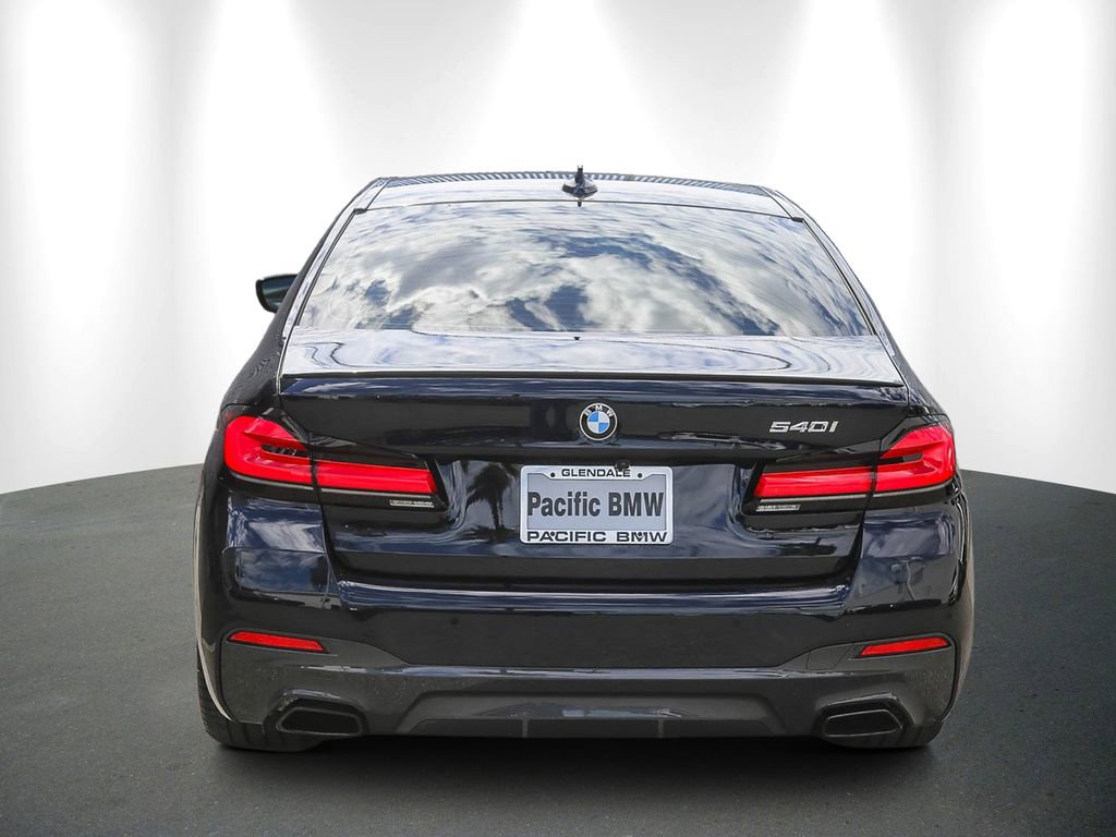 Certified 2023 BMW 540i w/ M Sport Package RWD image 5
