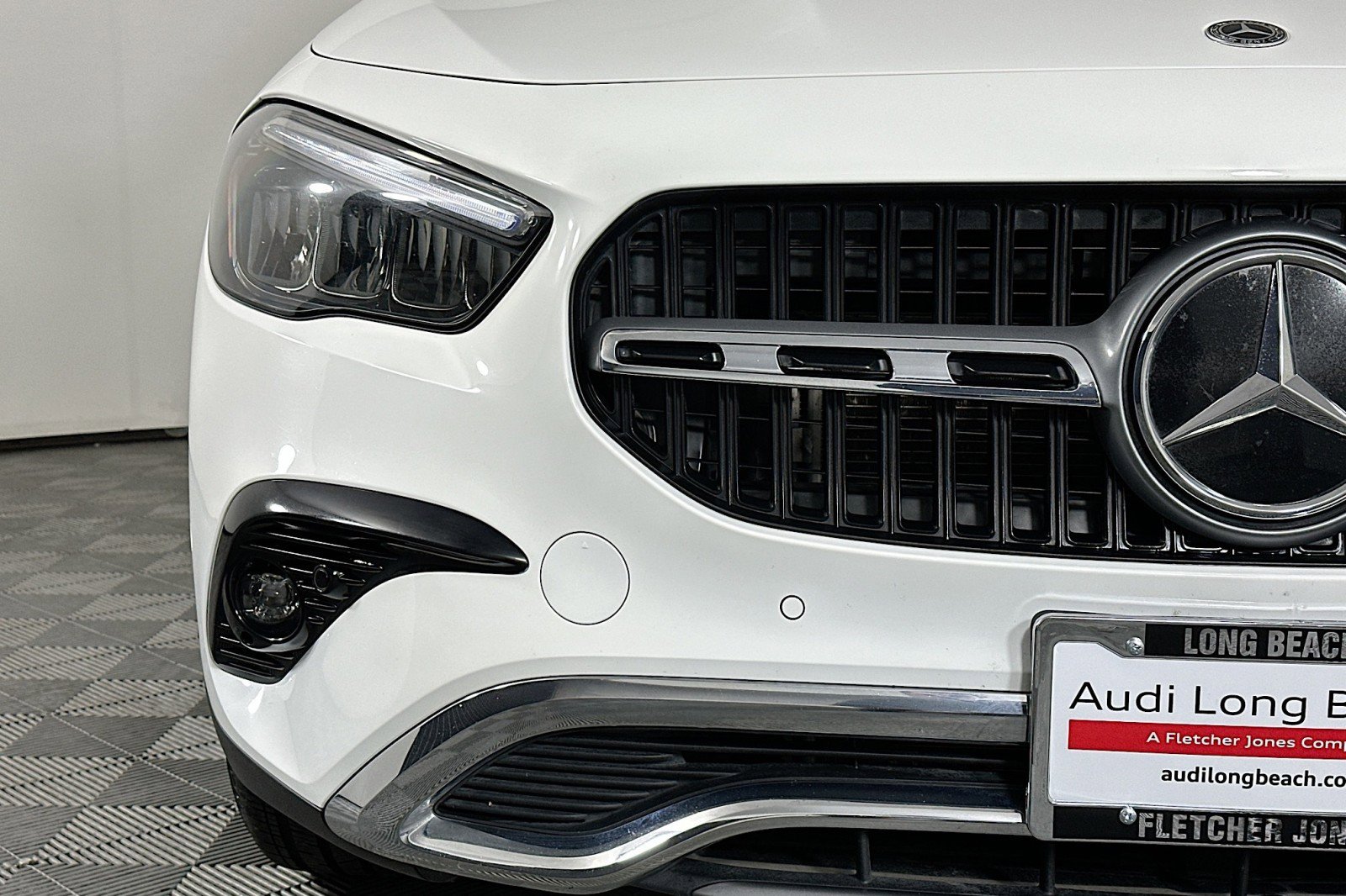 Used 2025 Mercedes-Benz GLA 250 4MATIC image 16