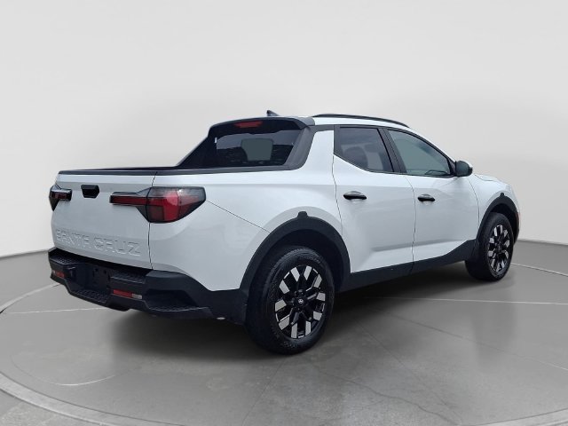 Used 2025 Hyundai Santa Cruz SEL FWD image 6
