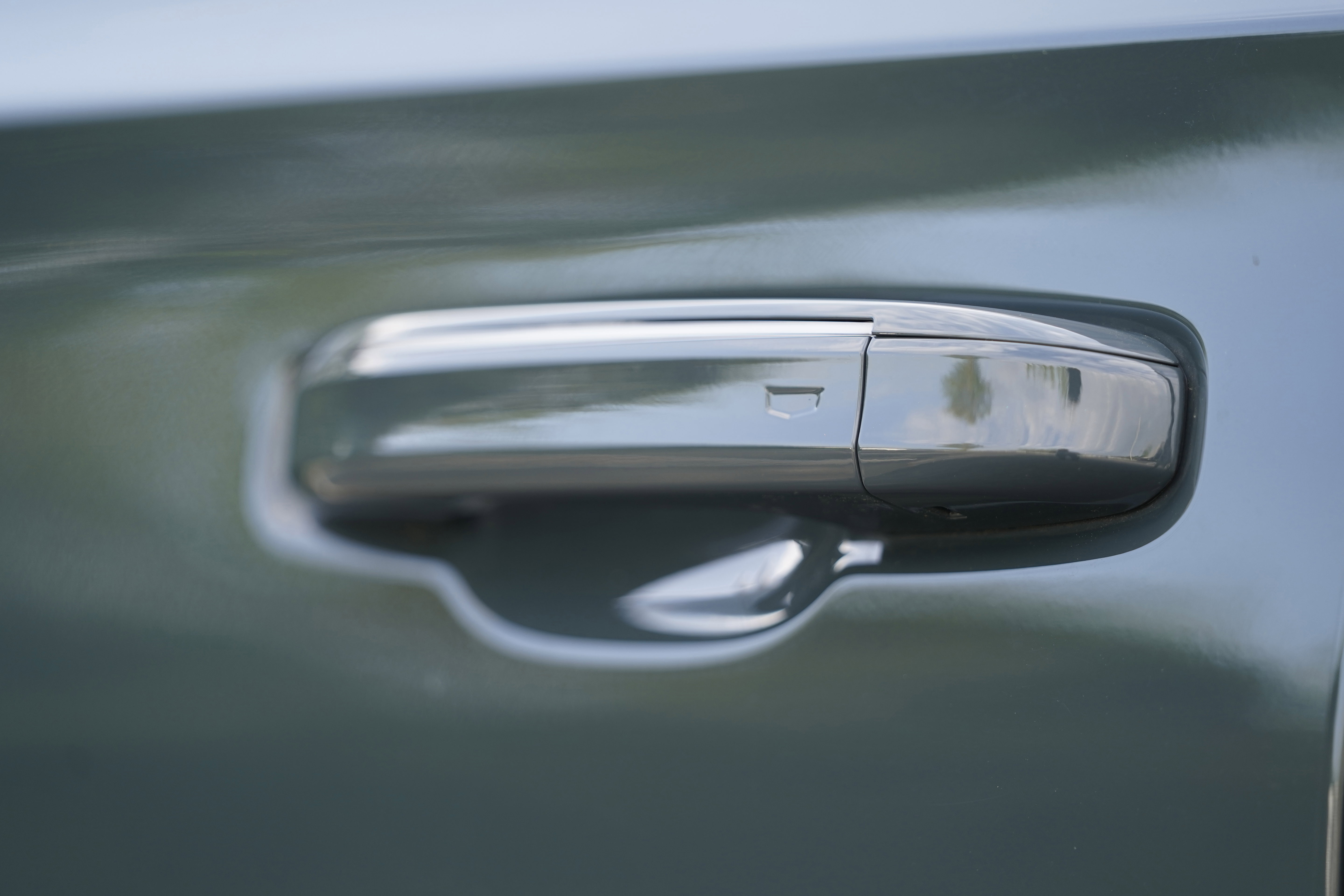 Used 2025 Cadillac Escalade V w/ LPO, Floor Liner Package image 56